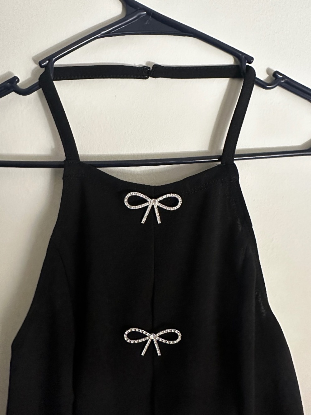 Halter Top - Picture 4 of 9